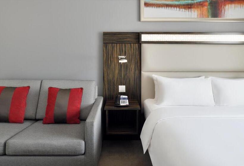 Стандартный Номер Кровать Кинг, Holiday Inn Express Dubai Internet City, An Ihg