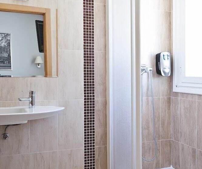 غرفة قياسية, Hostal T4