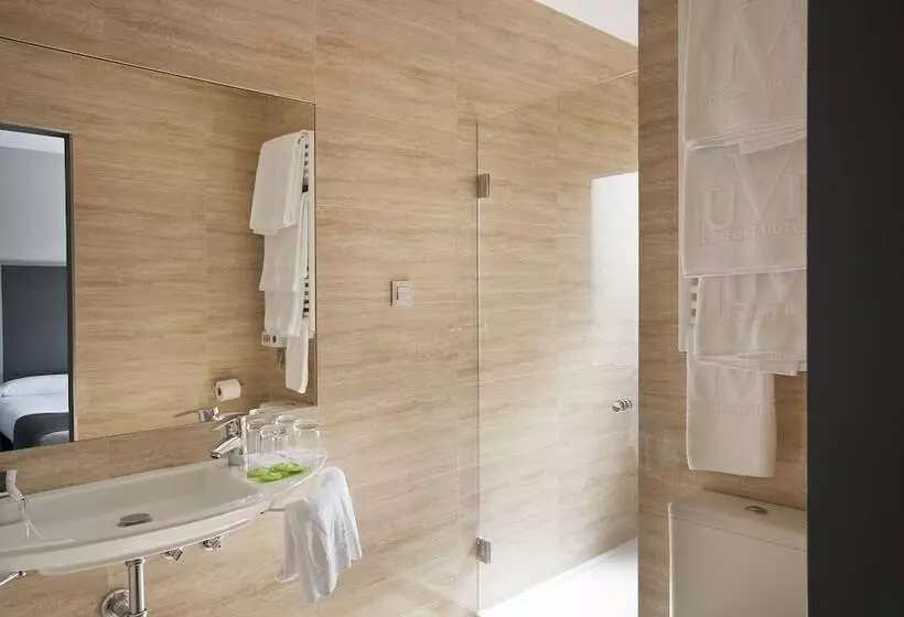 اتاق استاندارد, Hostal T4