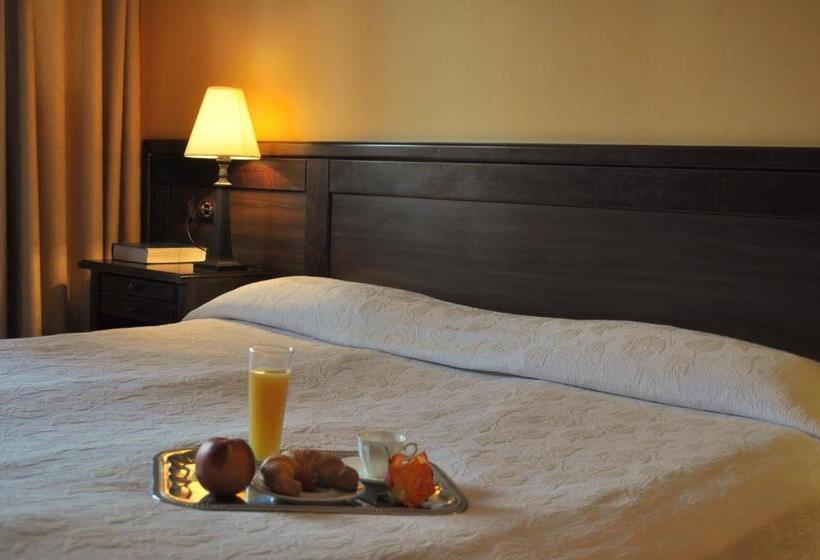 스탠다드 룸, Izvora