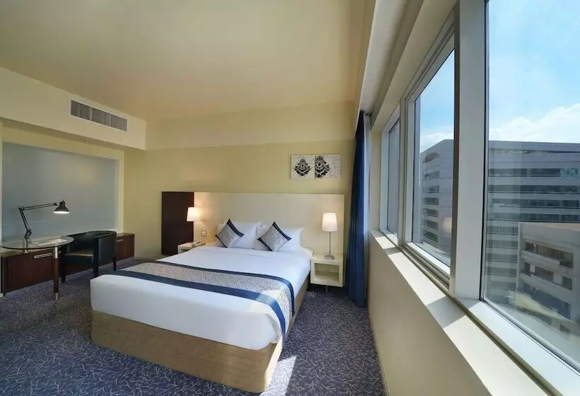 اتاق لوکس, Kingsgate Hotel By Millennium