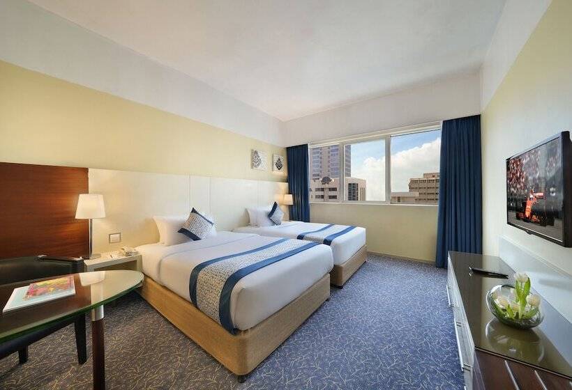 Номер Superior, Kingsgate Hotel By Millennium