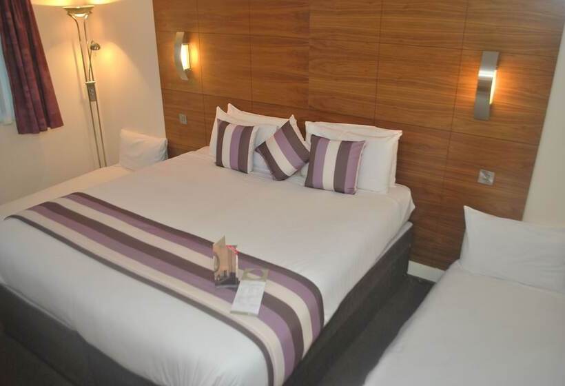 Семейный Номер, Legacy Preston International