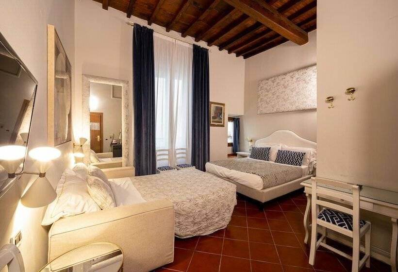 اتاق خانوادگی, Maxim Axial