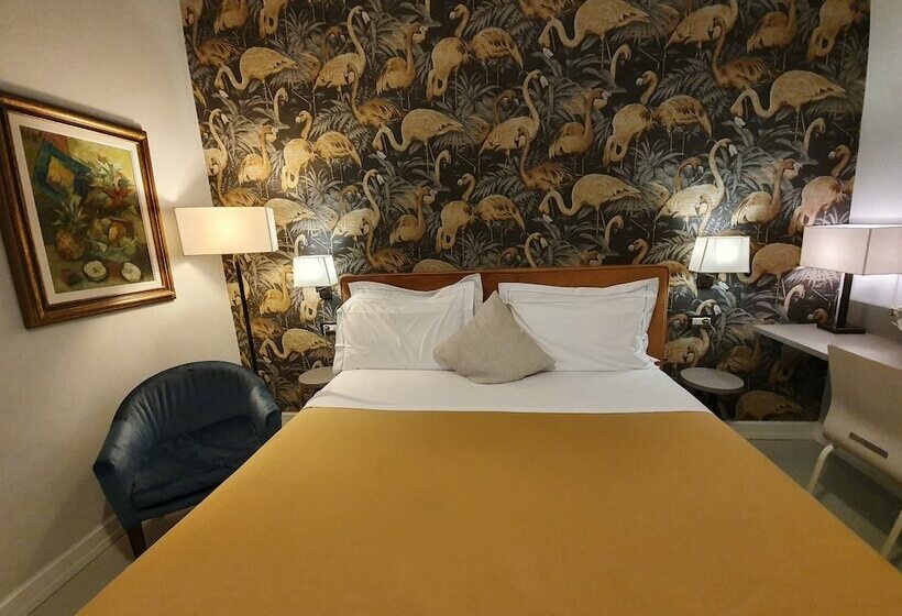 اتاق سوپریور سه تخته, Maxim Axial