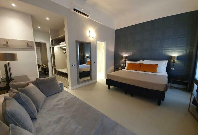 اتاق لوکس, Maxim Axial