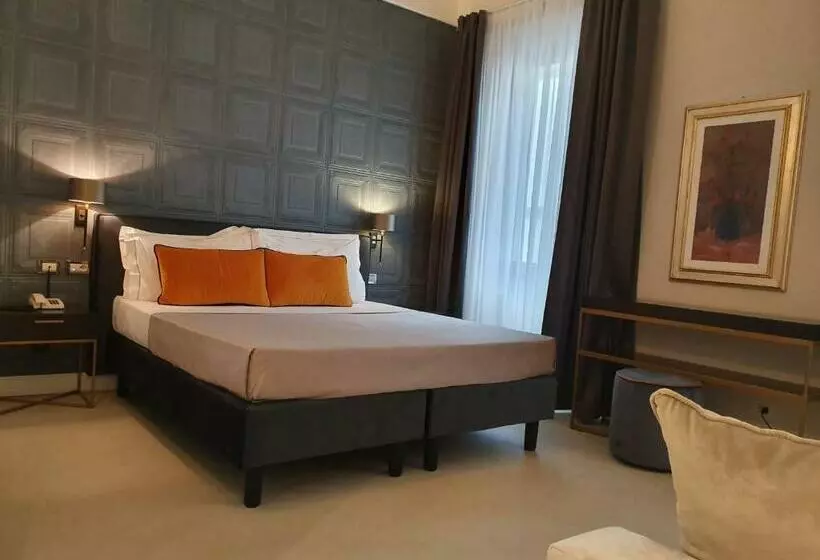 اتاق لوکس, Maxim Axial