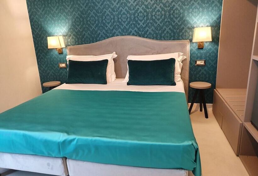 اتاق سوپریور, Maxim Axial