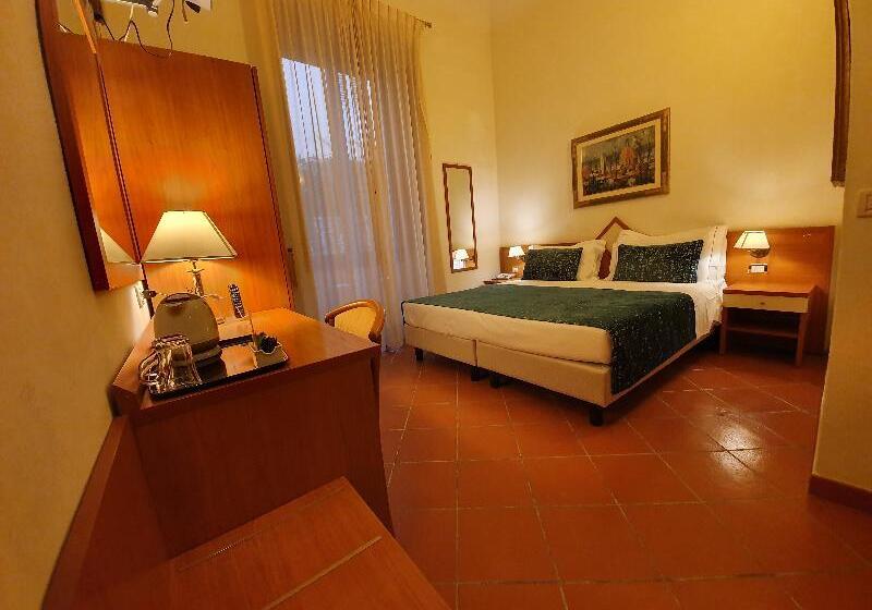 اتاق راحتی, Maxim Axial