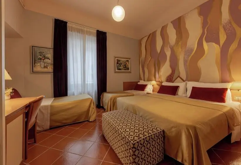 Economy Quadruple Room, Maxim Axial