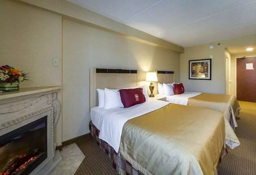 Standard-huone 2 Parivuodetta, Monte Carlo Inn Barrie   Newly Renovated