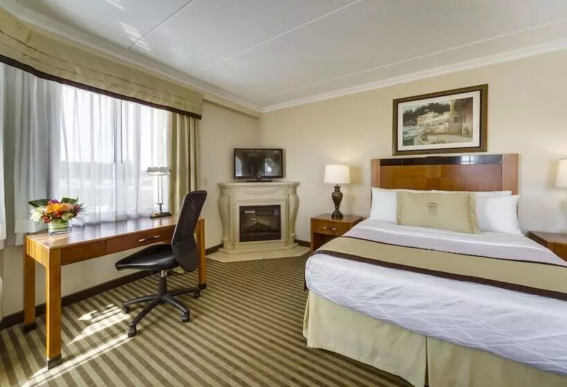 Standard-huone Parivuode, Monte Carlo Inn Barrie   Newly Renovated