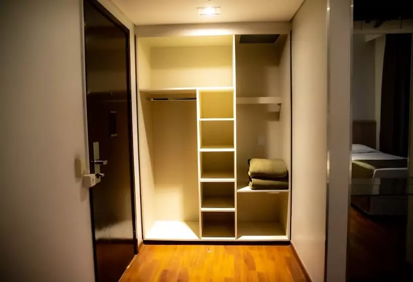 ダブルベッドスタンダードルーム, Nacional Inn Porto Alegre   Próximo Ao Araújo Vianna E Ao Complexo Hospitalar Santa Casa