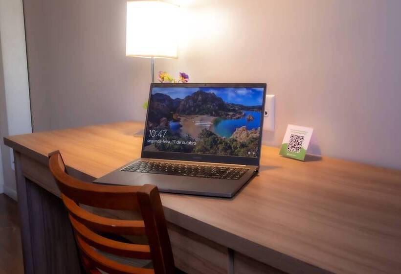 스탠다드 룸 더블 침대, Nacional Inn Porto Alegre   Próximo Ao Araújo Vianna E Ao Complexo Hospitalar Santa Casa