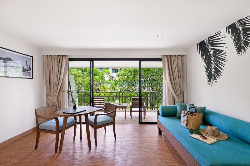 Quarto Deluxe com Sacada, Outrigger Khao Lak Beach Resort   Sha Extra Plus