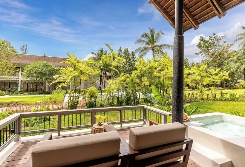 ویلای 1 خوابه, Outrigger Khao Lak Beach Resort