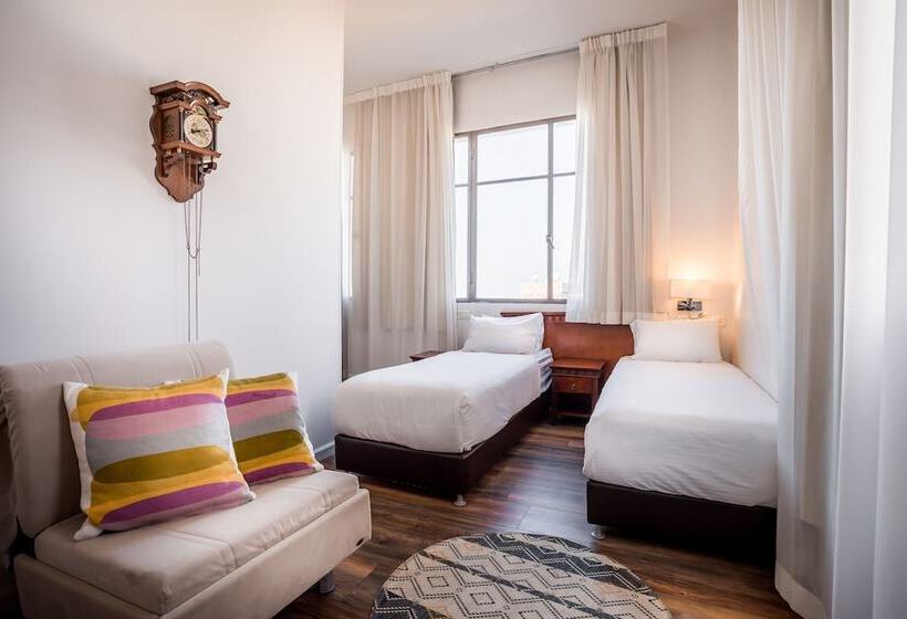 Superior Kamer, Satori