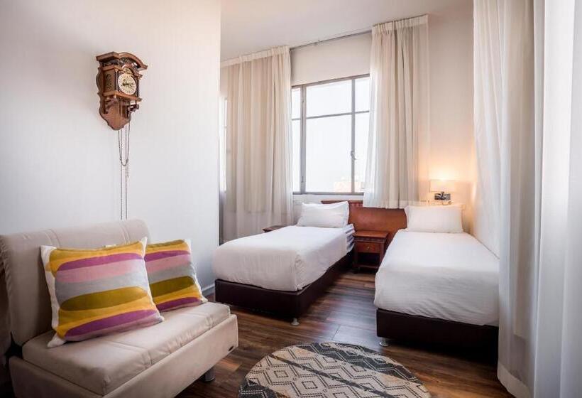 Superior Kamer, Satori