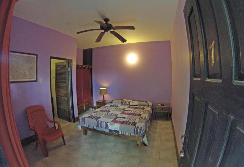 اتاق استاندارد, Sunrise Club