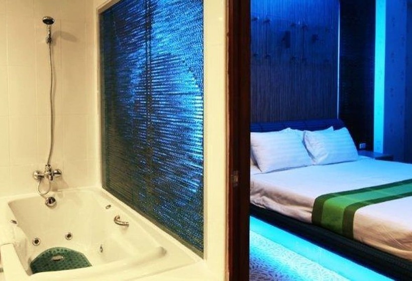 デラックスルーム, V One Hotel Korat