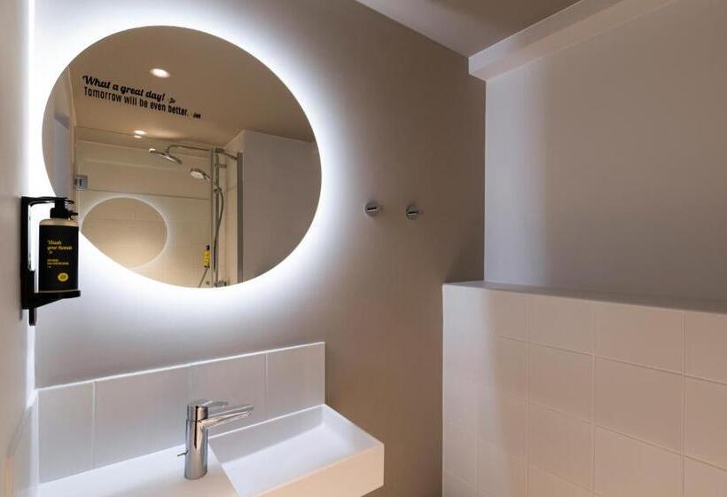 Chambre Standard, Jo&Joe Paris Nation