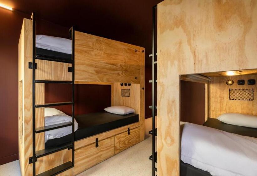 Chambre Quadruple Standard, Jo&Joe Paris Nation