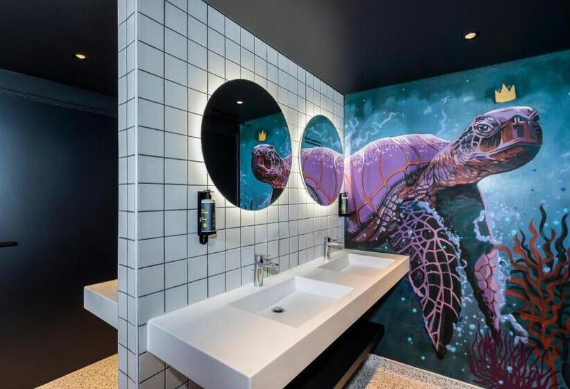 Chambre Standard, Jo&Joe Paris Nation