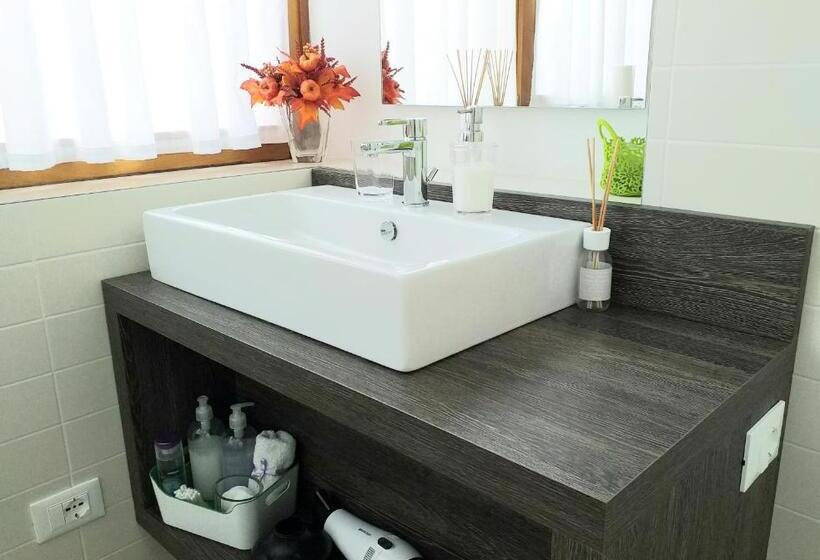 デラックスルーム, B&b Ca  Rina