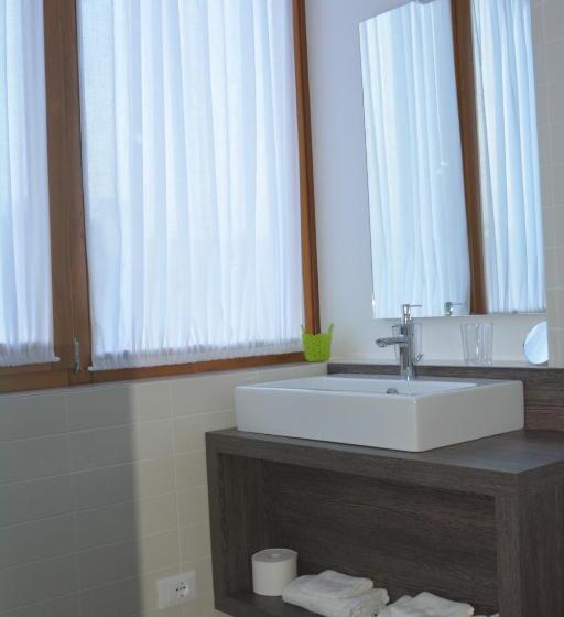 デラックスルーム, B&b Ca  Rina