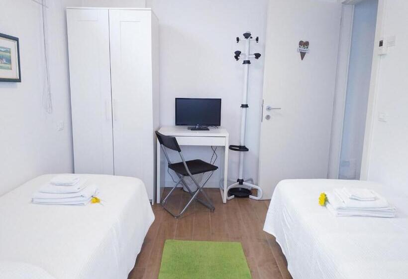 デラックスルーム, B&b Ca  Rina