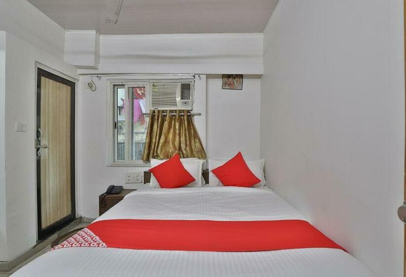 Трехместный Номер Классика, Maninagar Residency