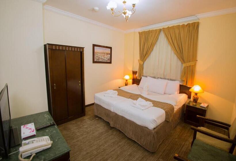 اتاق سوپریور با تخت بزرگ, Mohamadia Al Zahra