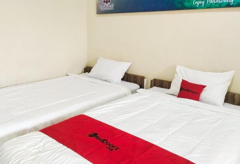 اتاق استاندارد, Reddoorz Syariah At Shakira Alesha Enggal