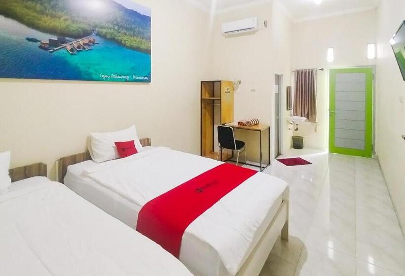 اتاق استاندارد, Reddoorz Syariah At Shakira Alesha Enggal