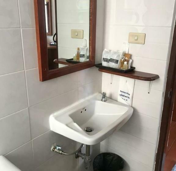 اتاق استاندارد, Tong Mee House Hua Hin