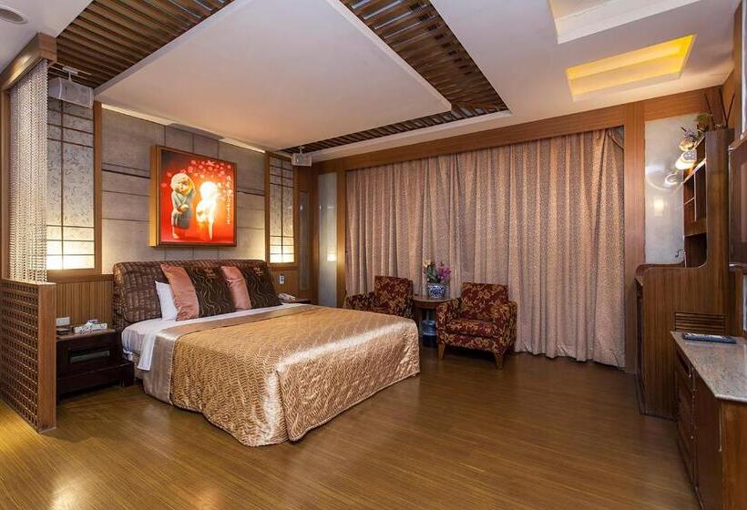 اتاق استاندارد, Pgs Motel