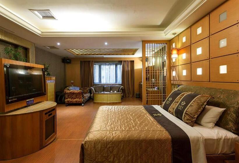 اتاق لوکس, Pgs Motel