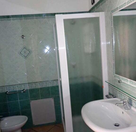 דירת שני חדרים, Residence La Chimera