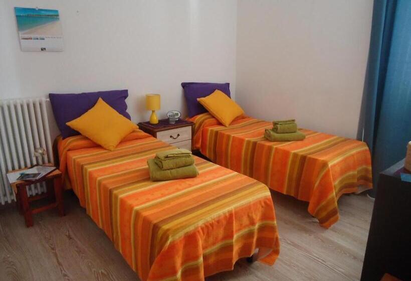 غرفة قياسية, B&b Luce Viola