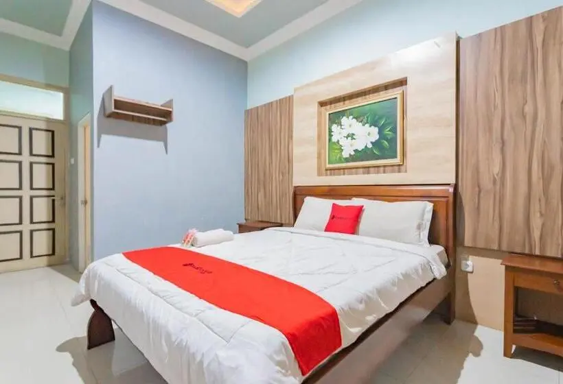 スタンダードルーム, Reddoorz Resort Premium @ Sangkan Hurip Kuningan