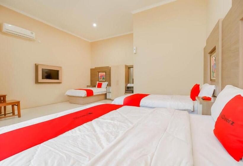 家庭间, Reddoorz Resort Premium @ Sangkan Hurip Kuningan