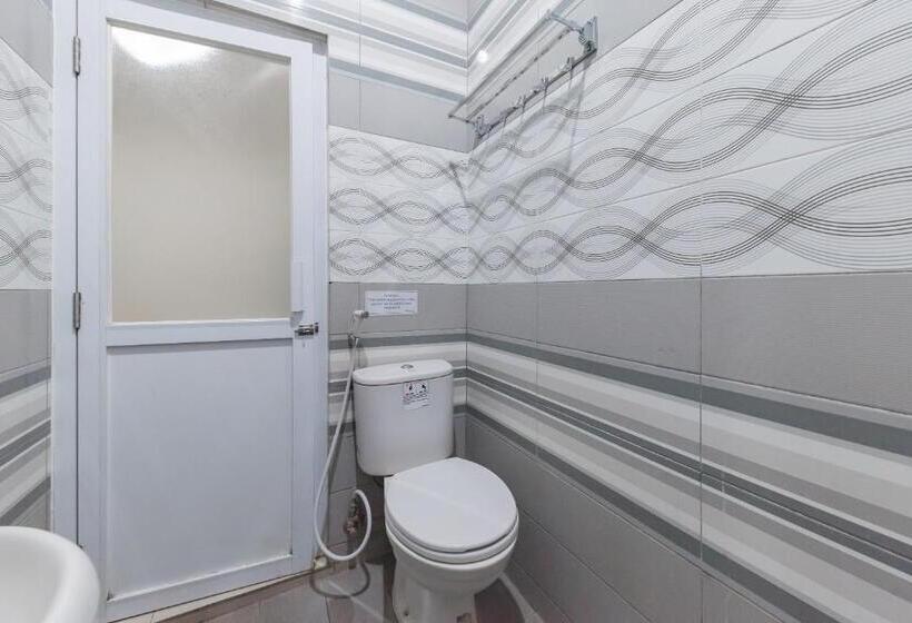 Полулюкс, Reddoorz Resort Premium @ Sangkan Hurip Kuningan