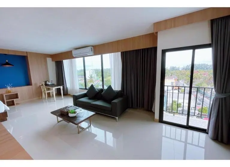 Juniorsviitti, The Sixteenth Naiyang Beach Hotel  Free Schedule Airport Shuttle