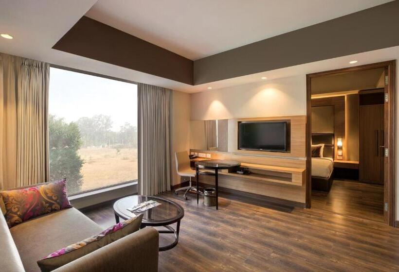 Suite 2 Quartos, Lemon Tree Hotel, Sector 68, Sohna Road, Gurugram