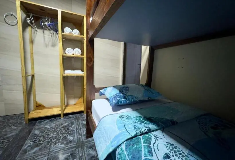 スタンダード４人部屋, Casa Quepos