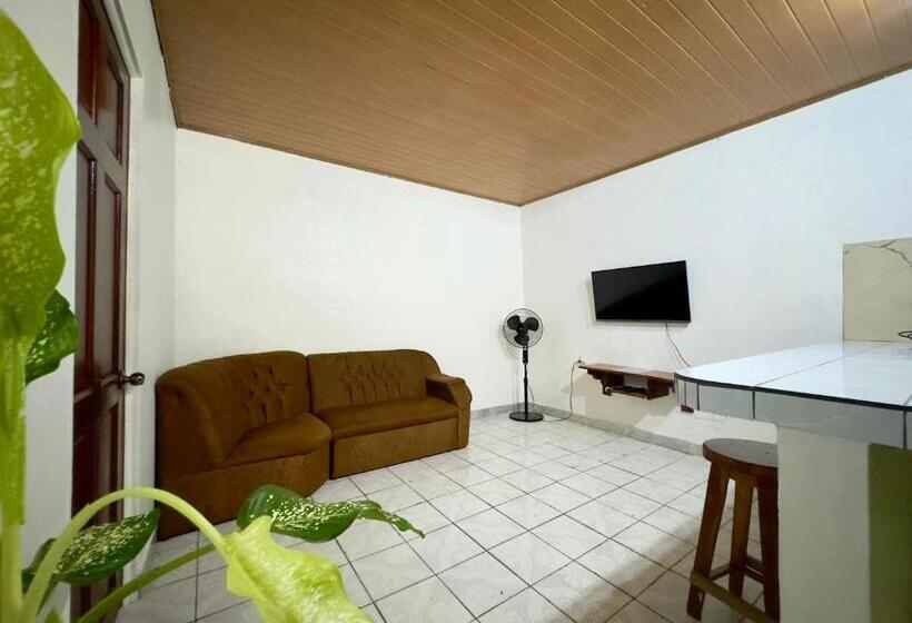 דירת חדר, Casa Quepos