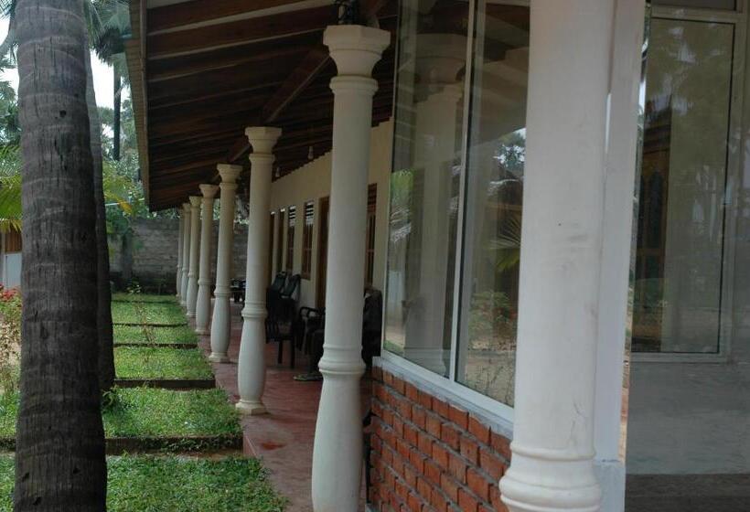 Standardzimmer, Sea Shadow