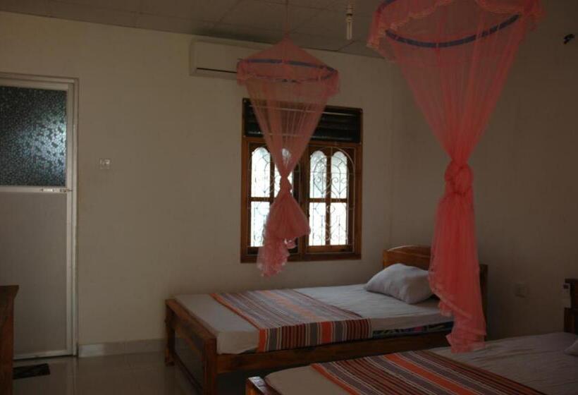 Quarto Deluxe, Sea Shadow