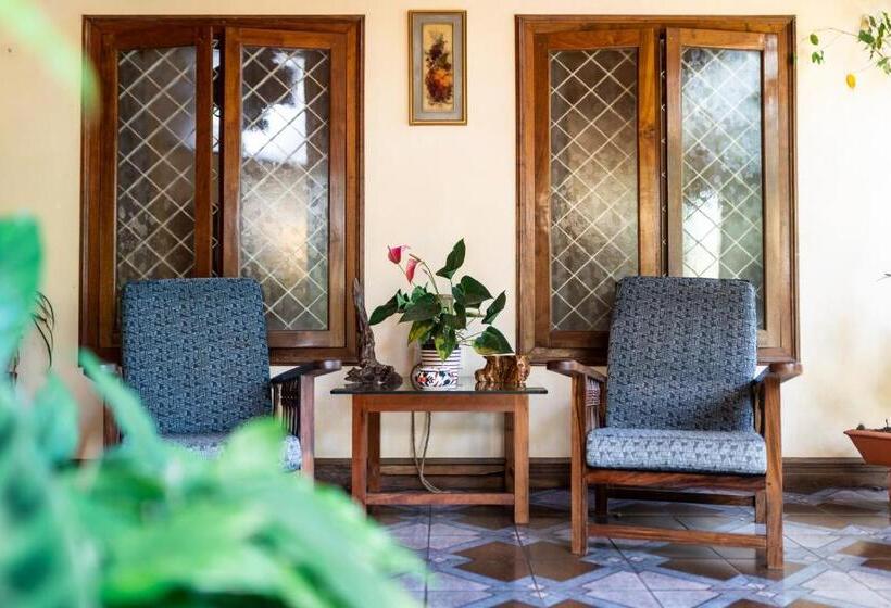 סוויטה אקזקיוטיב, Tranquil Resort   Blusalzz Collection, Wayanad   Kerala