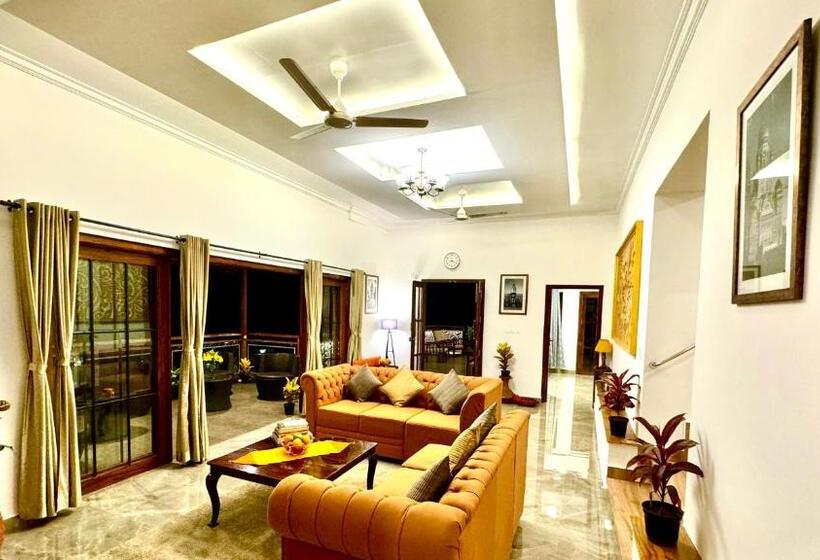 Вилла 3 Спальни, Tranquil Resort   Blusalzz Collection, Wayanad   Kerala